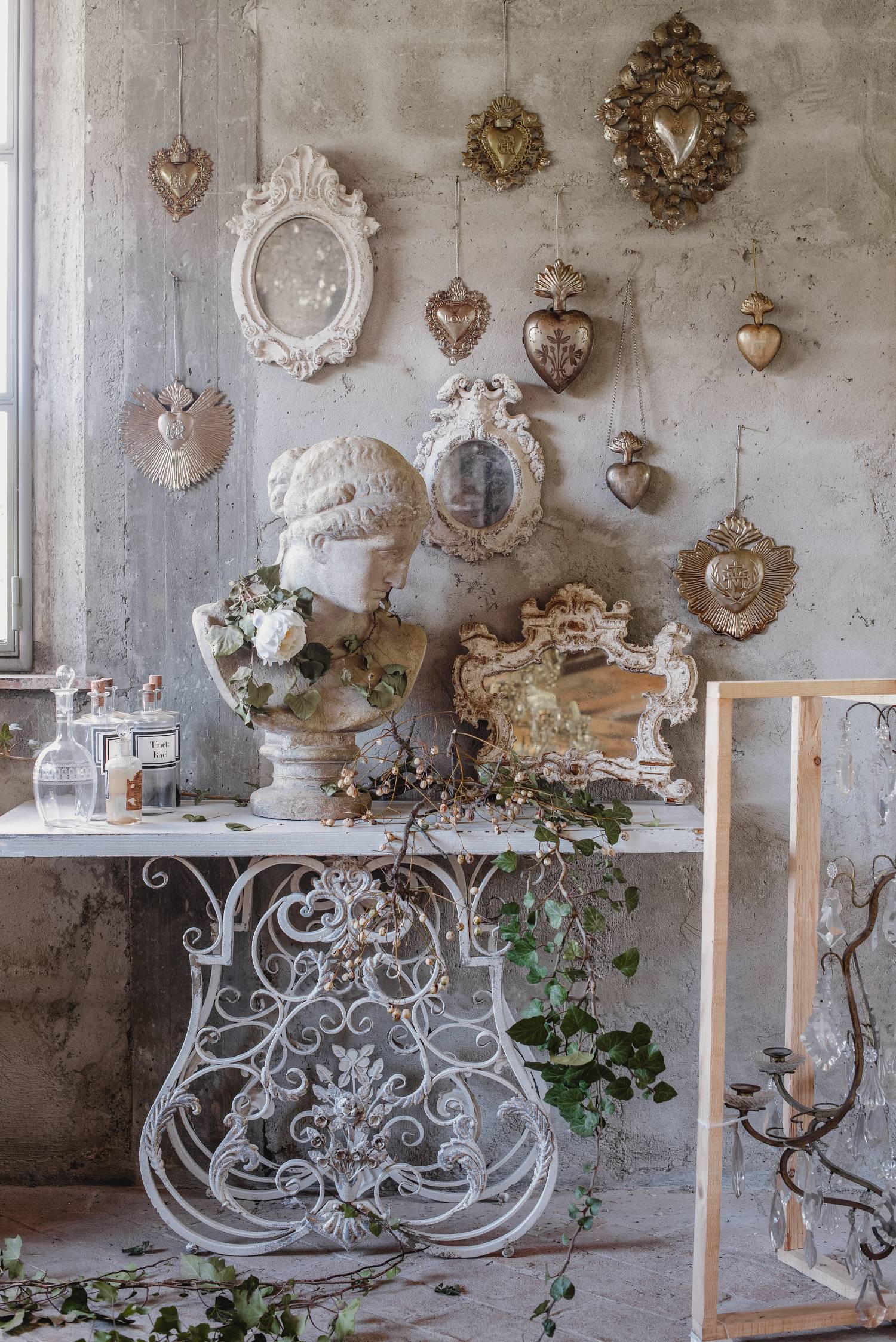 Blanc MariClo' - busti, putti e decorazioni da parete stile vintage